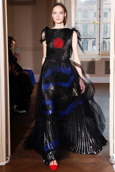 Look 29